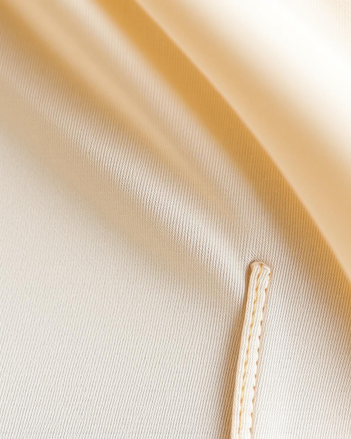 Apricot-T, detail 2
